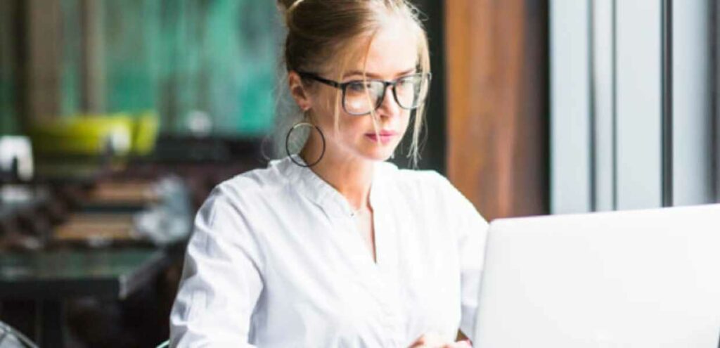 Estos son los documentos que necesitas para trabajar legalmente en Estados Unidos