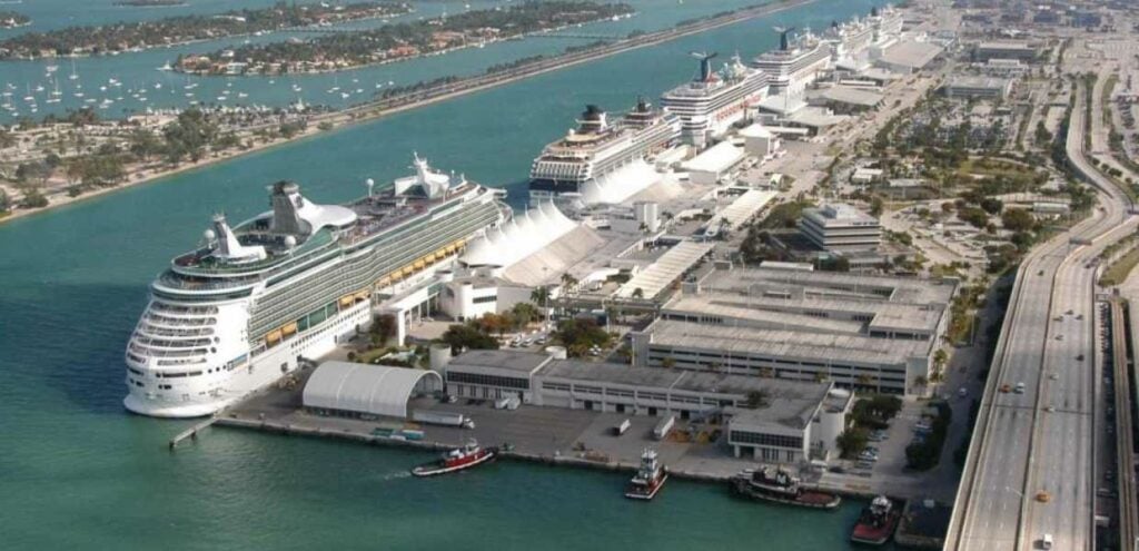 Los puertos del Estado de la Florida: una política de prosperidad económica