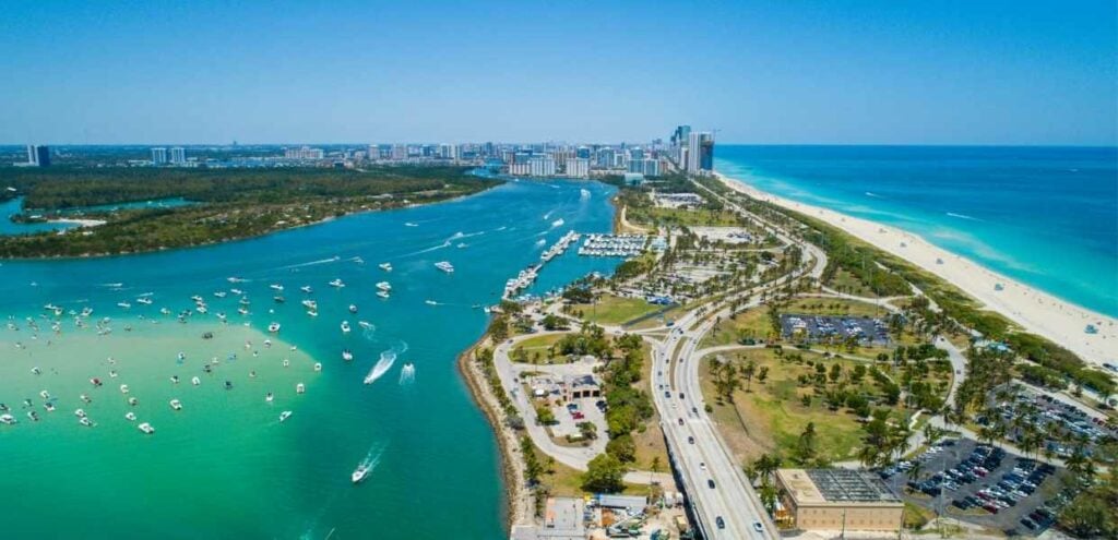 Disfrute las mejores playas de Miami para un gran día